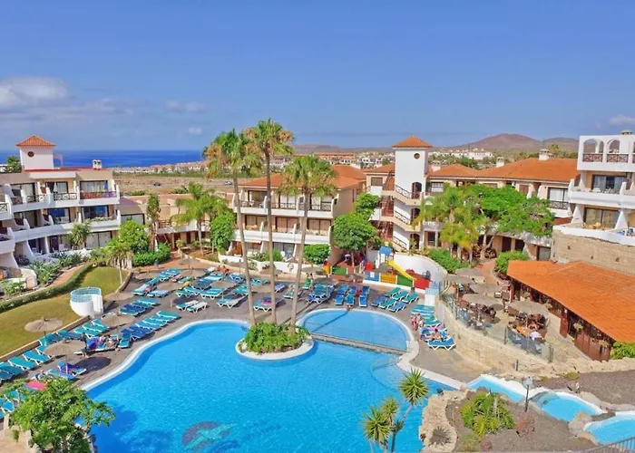 Golf Christina - Heated Pool
