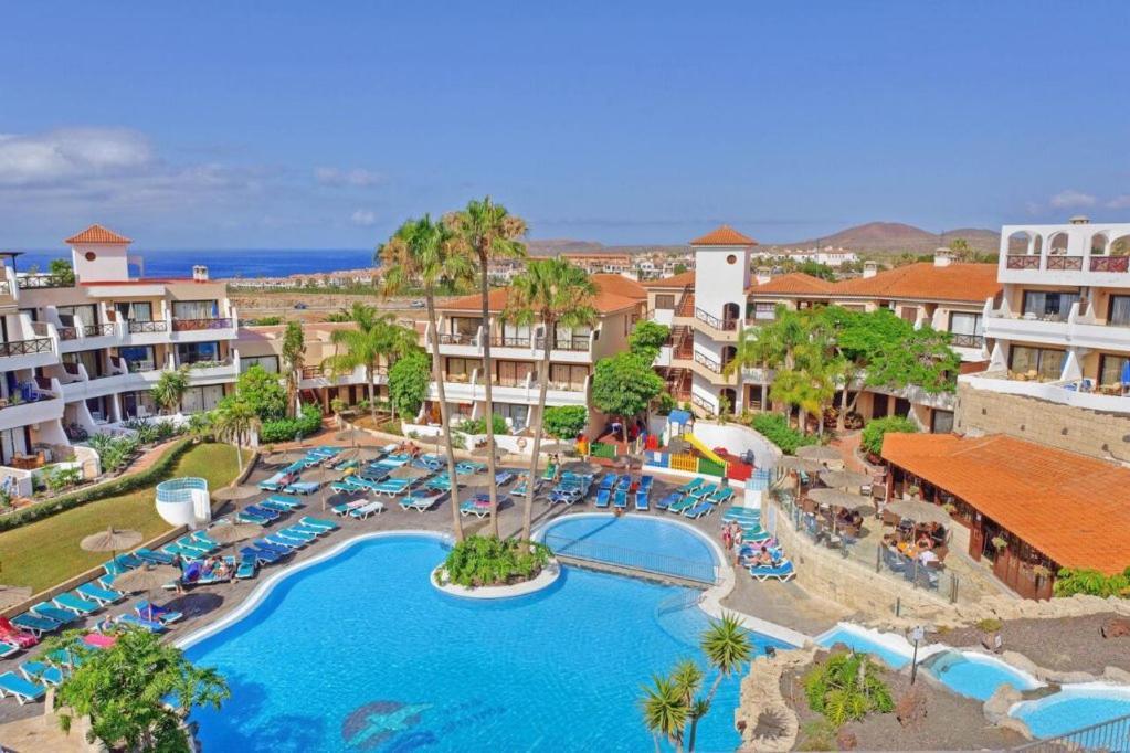 Golf Christina - Heated Pool