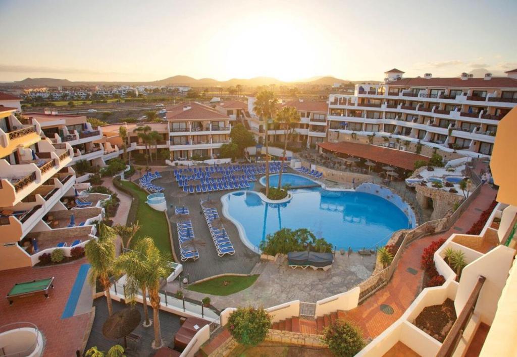 Golf Christina - Heated Pool Apartment *